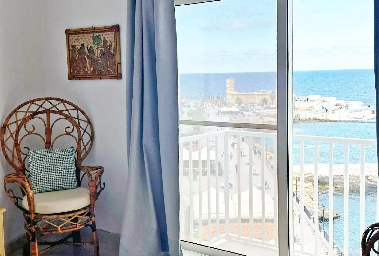 6Th Floor Seafront Apartment With Open Sea Views Sliema